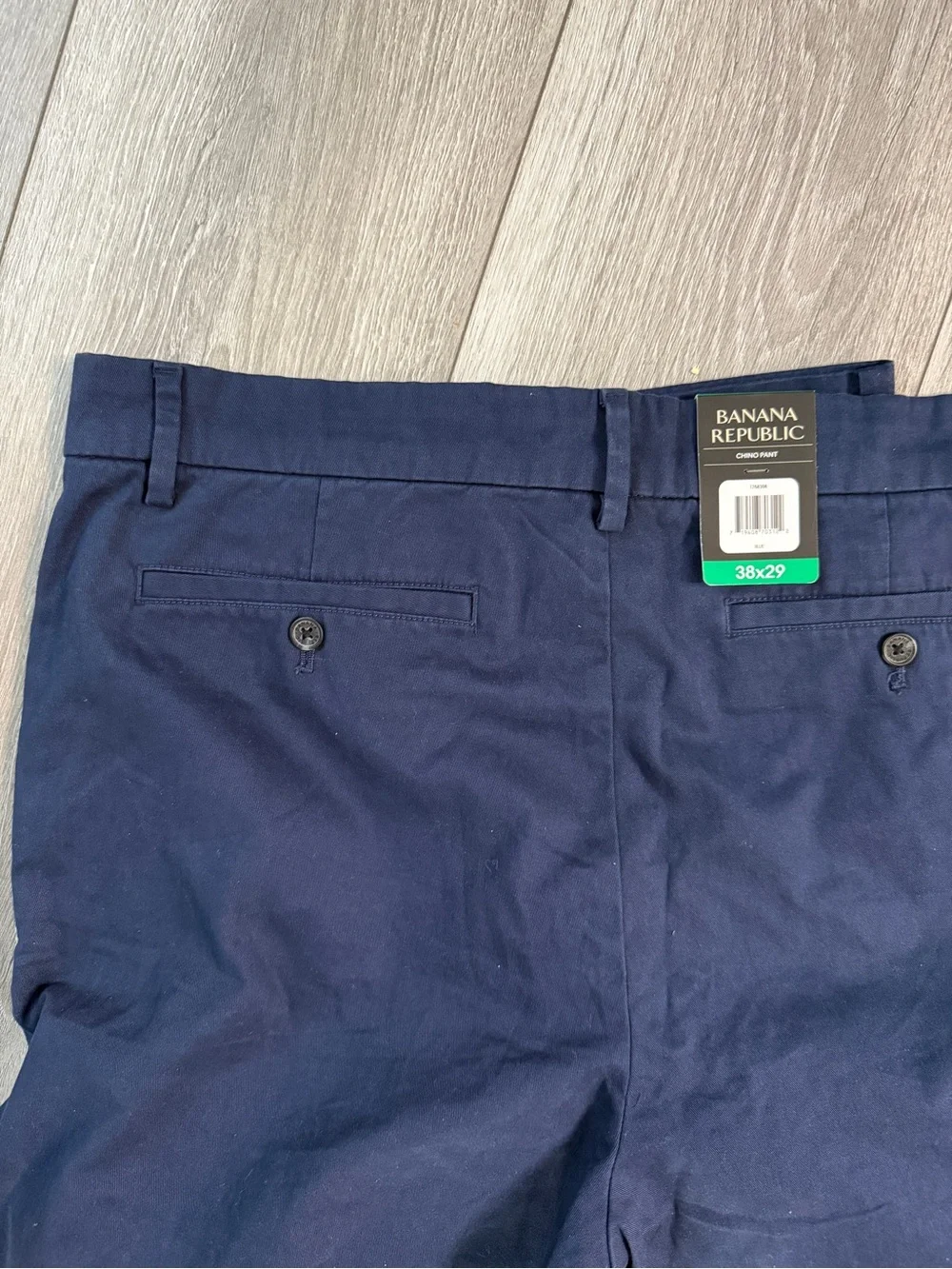 Banana Republic Men’s Chino Pants NWT Size 38 x 29